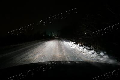 вид со стороны водителя через стекло